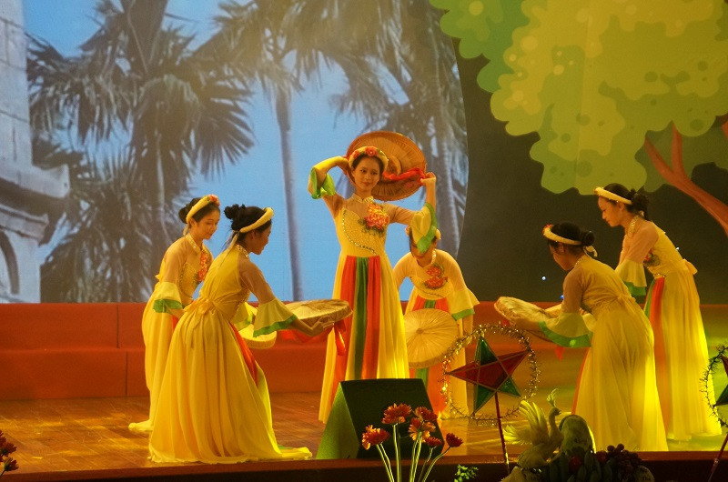 Lễ hội trăng rằm Bắc Ninh thắp sáng ước mơ trẻ thơ ảnh 7