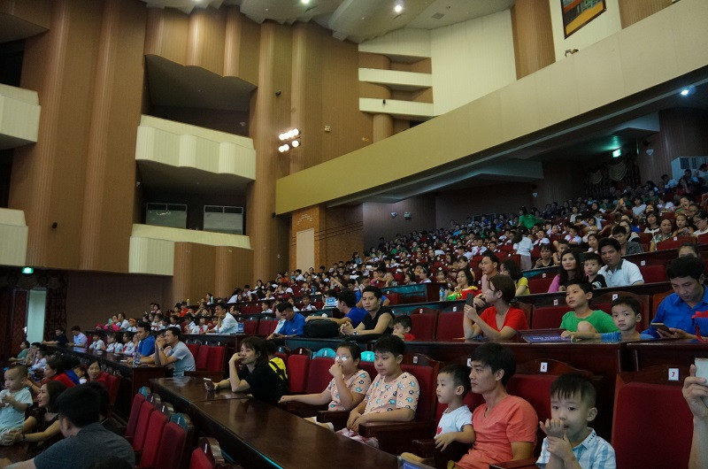 Lễ hội trăng rằm Bắc Ninh thắp sáng ước mơ trẻ thơ ảnh 3