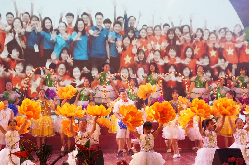 Lễ hội trăng rằm Bắc Ninh thắp sáng ước mơ trẻ thơ ảnh 8