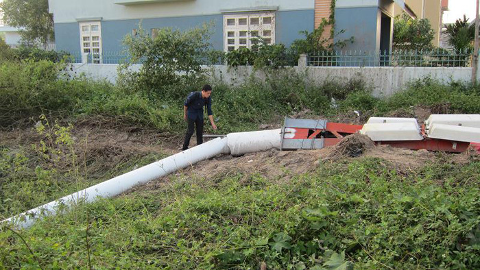 Phóng viên đang khai thác thông tin tại hiện trường