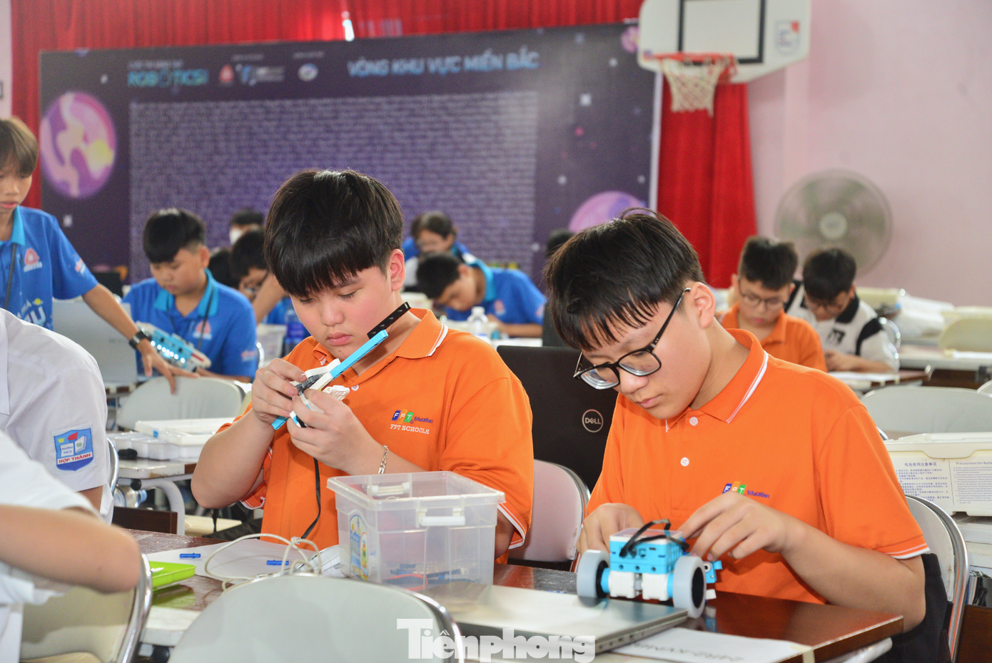 Các đội thi tham gia tranh tài tại khu vực miền Bắc