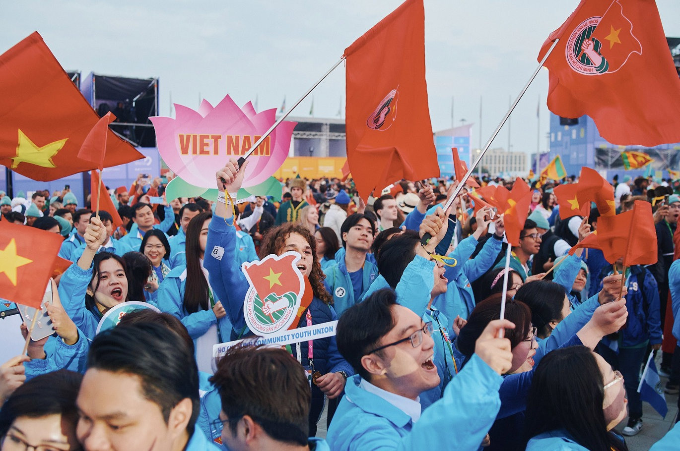 Đoàn đại biểu Việt Nam.