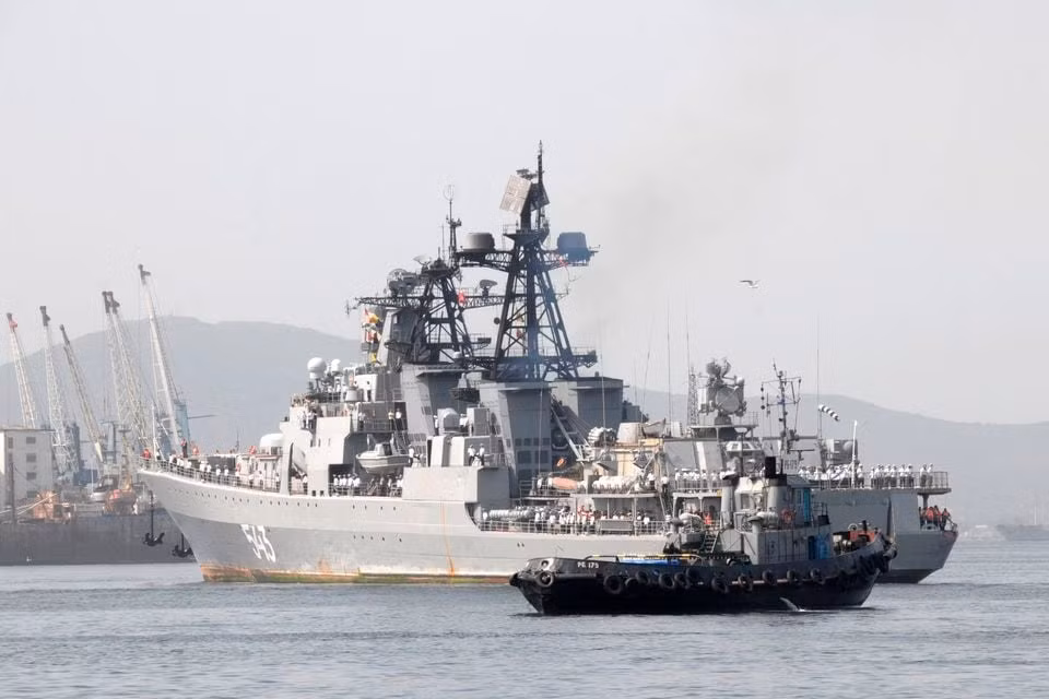 Khinh hạm Marshal Shaposhnikov. Ảnh: Reuters Khinh hạm Marshal Shaposhnikov. Ảnh: Reuters