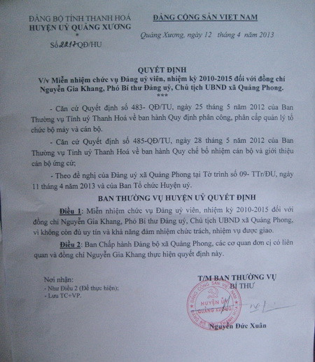 Quyết định miễn nhiệm chức vụ ông Nguyễn Gia Khang - Ảnh: Hà Đồng