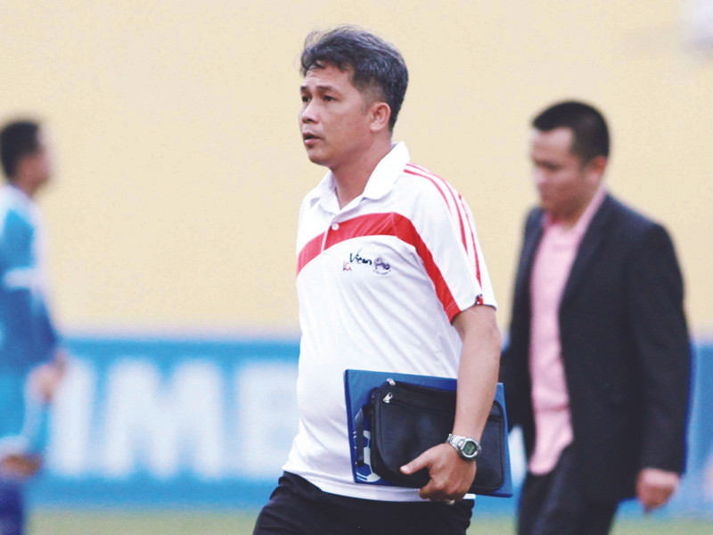 Ông Bùi Đình Hùng 