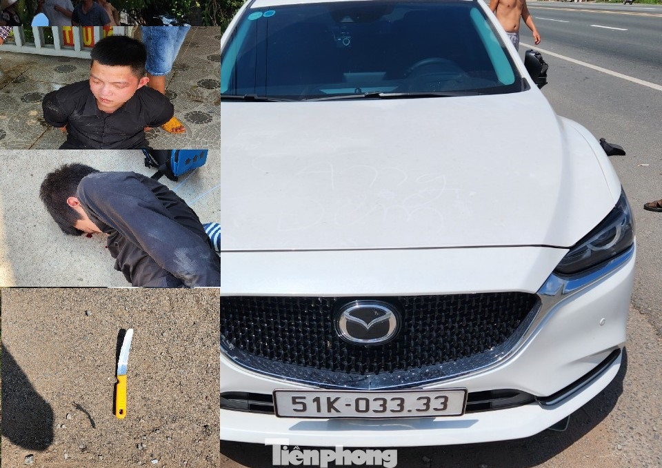 Hai tên cướp bị bắt cùng phương tiện, tang vật gây án Hai tên cướp bị bắt cùng phương tiện, tang vật gây án