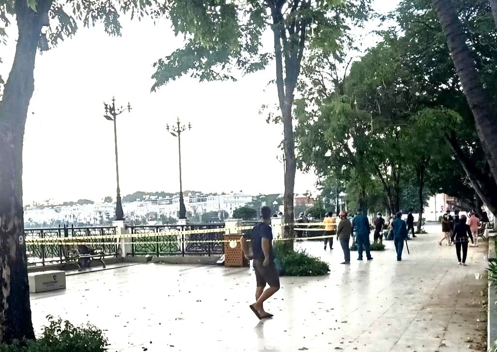 Hiện trường được cơ quan chức năng phong tỏa để trục vớt thi thể nạn nhân