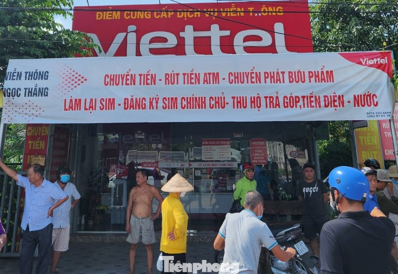 Hiện trường nơi xảy ra vụ cướp Hiện trường nơi xảy ra vụ cướp