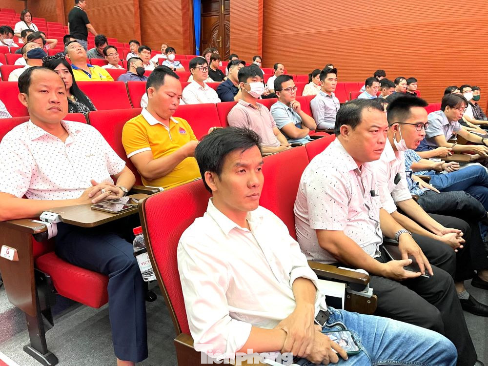 Công an tỉnh Bình Dương tổ chức buổi đối thoại với các chủ đầu tư công trình để tháo gỡ vướng mắc liên quan công tác PCCC Công an tỉnh Bình Dương tổ chức buổi đối thoại với các chủ đầu tư công trình để tháo gỡ vướng mắc liên quan công tác PCCC