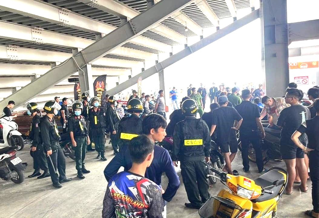 Sự xuất hiện của nhiều cảnh sát tại khu du lịch Đại Nam