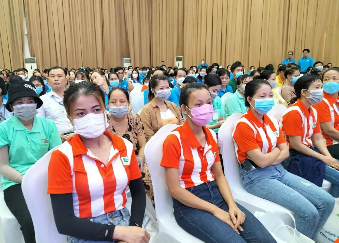 Có 400 cử tri tham dự đại diện cho hơn 1,2 triệu lao động tại tỉnh Bình Dương.