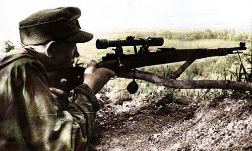 Nghi vấn quanh trận chiến sinh tử giữa hai huyền thoại bắn tỉa ảnh 3