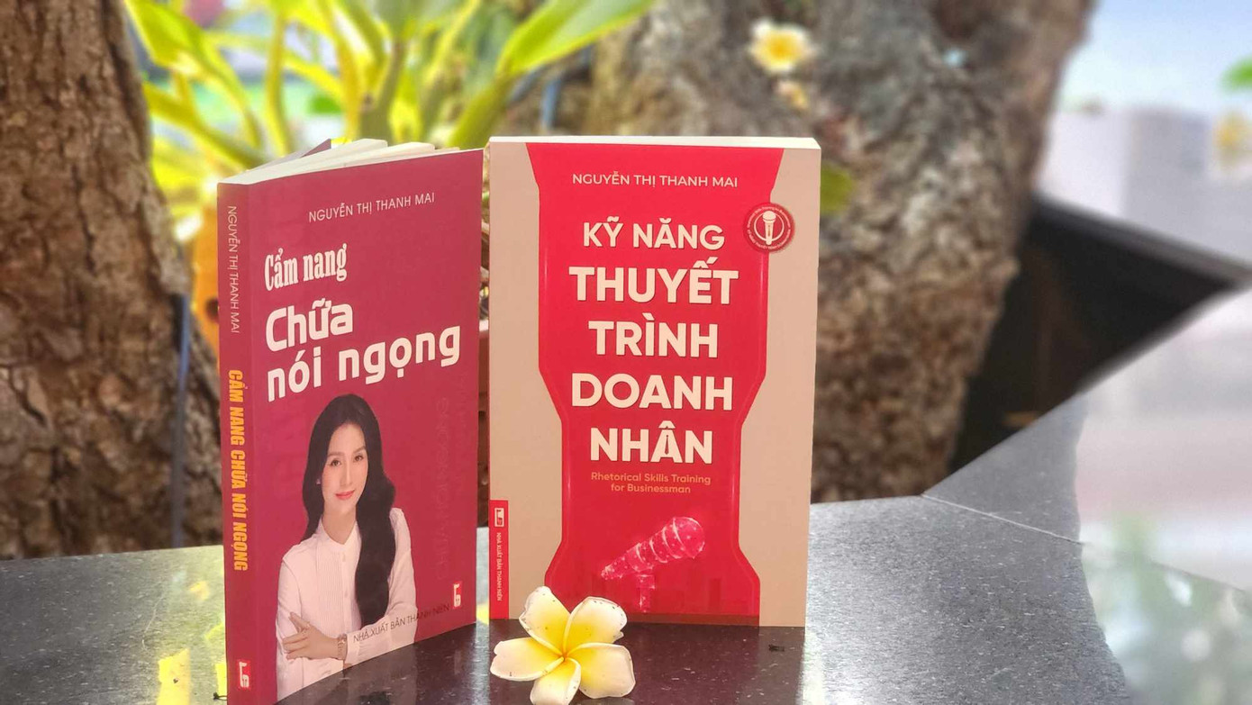 Hai cuốn sách cung cấp thêm kỹ năng trong đời sống và công việc. Hai cuốn sách cung cấp thêm kỹ năng trong đời sống và công việc.