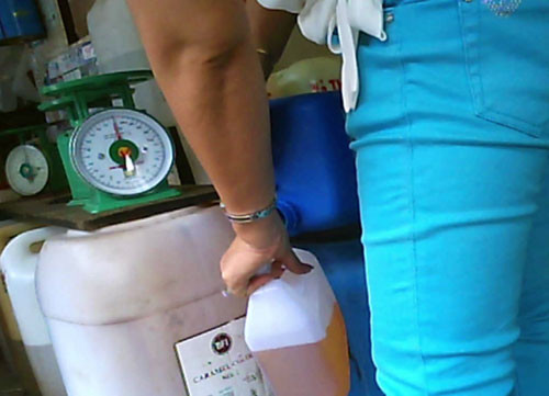 Đi mua hóa chất. Đi mua hóa chất