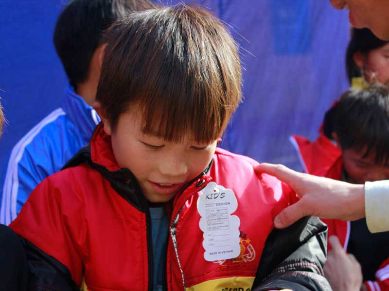 vui mừng vừa ngại ngùng khi được khoác áo mới 