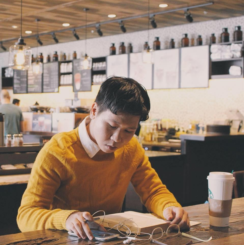 Chuyến hành trình tuổi thanh xuân của mình thật may mắn đã có người-dẫn-đường thầm lặng Chuyến hành trình tuổi thanh xuân của mình thật may mắn đã có người-dẫn-đường thầm lặng