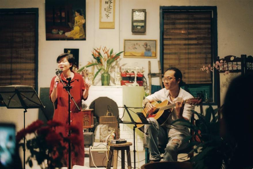 Một vài buổi mini-show của quán. Ảnh: Quán Nhạc Cầm Một vài buổi mini-show của quán. Ảnh: Quán Nhạc Cầm