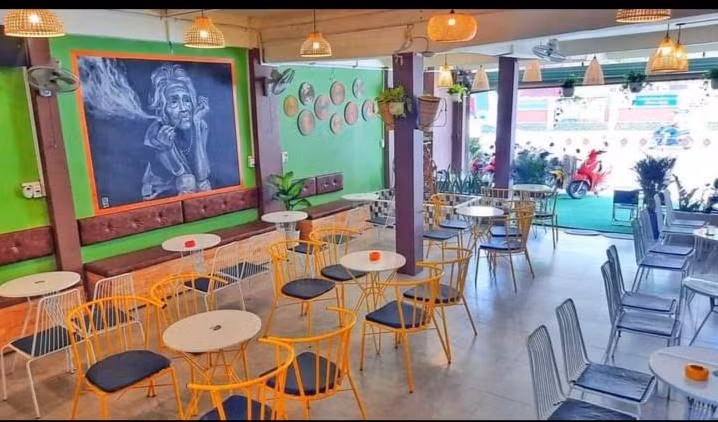 Tầng trệt thoáng đãng - Ảnh: Seto Le