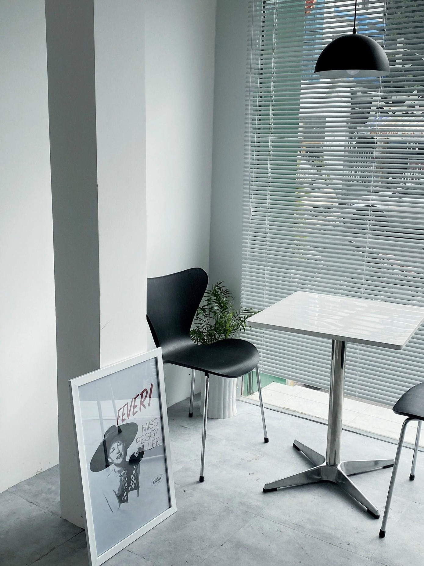 Bạn mê phong cách tối giản này chứ? - Ảnh: Nguyễn Hữu Nghĩa Bạn mê phong cách tối giản này chứ? - Ảnh: Nguyễn Hữu Nghĩa