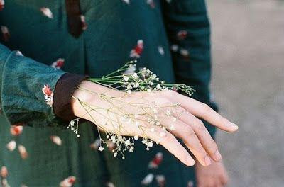 Cuộc đời giản đơn mới là giấc mơ sau cùng, là giấc mơ lớn nhất. Cuộc đời giản đơn mới là giấc mơ sau cùng, là giấc mơ lớn nhất.