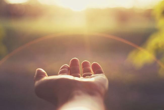 Trong sự lo toan đôi khi có hơi "lẩm cẩm" của mẹ là rất nhiều tình yêu thương vô điều kiện. Trong sự lo toan đôi khi có hơi "lẩm cẩm" của mẹ là rất nhiều tình yêu thương vô điều kiện.