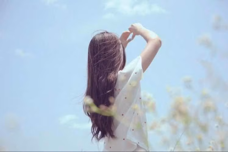 Mưa đến rồi cũng sẽ tạnh thôi.