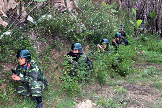 Triển khai lực lượng