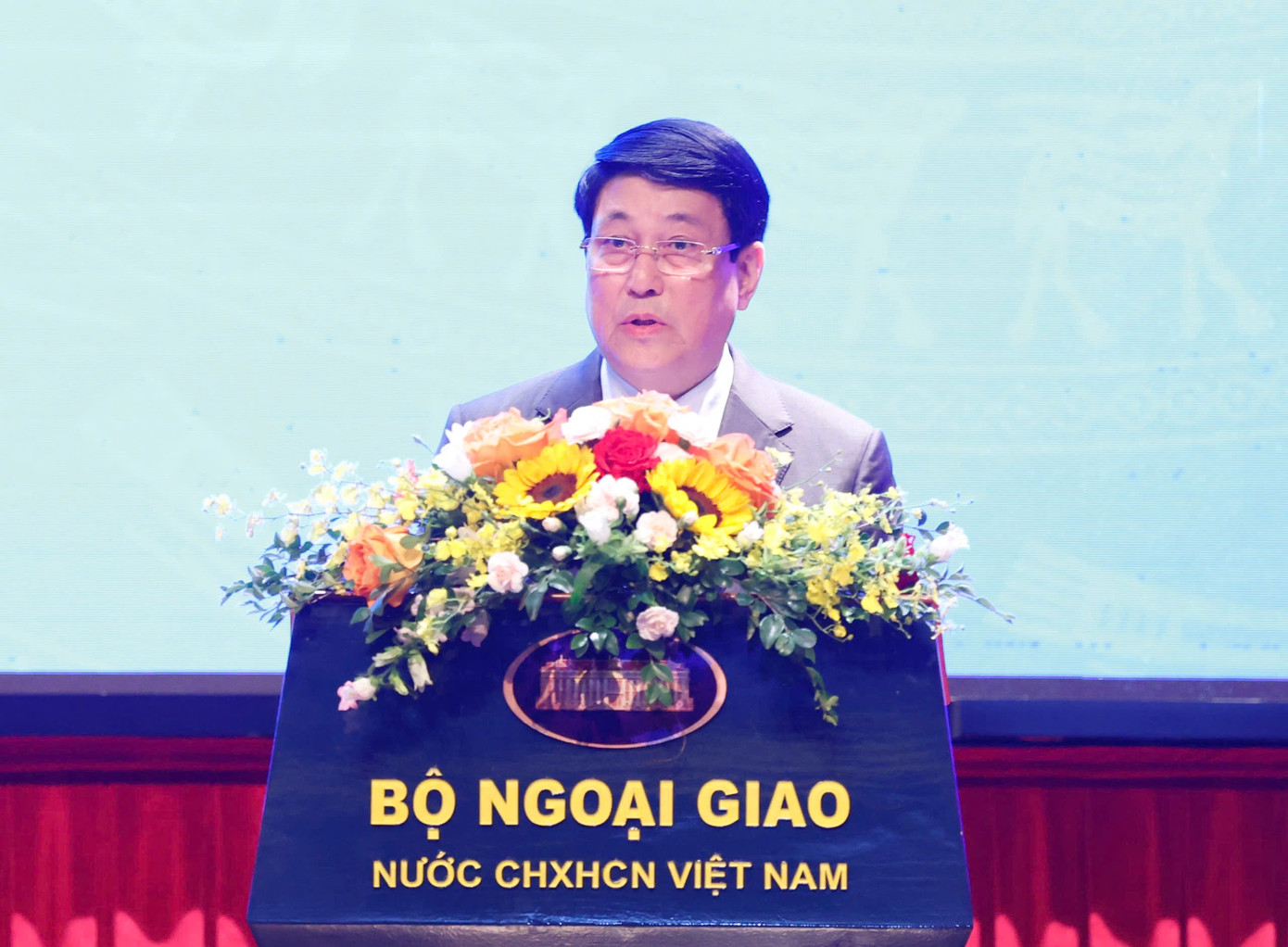 Chủ tịch nước Lương Cường phát biểu tại hội thảo. (Ảnh: Như Ý) Chủ tịch nước Lương Cường phát biểu tại hội thảo. (Ảnh: Như Ý)