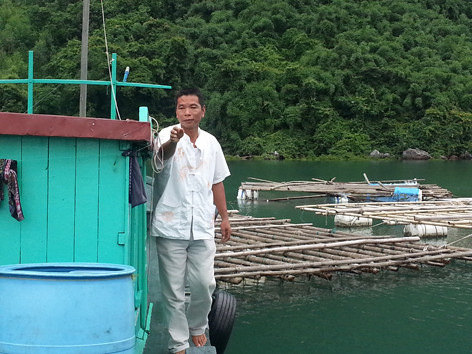 Ông Thụ giờ không phải vất vả tự tay làm những việc liên quan tới nuôi trồng nữa vì thuê người làm nhưng riêng ươm giống thì vẫn tự tay ông làm