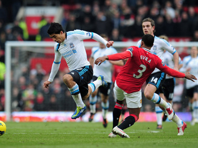 Cuộc đấu của hai thế lực đỏ. Cuộc đấu của hai thế lực đỏ