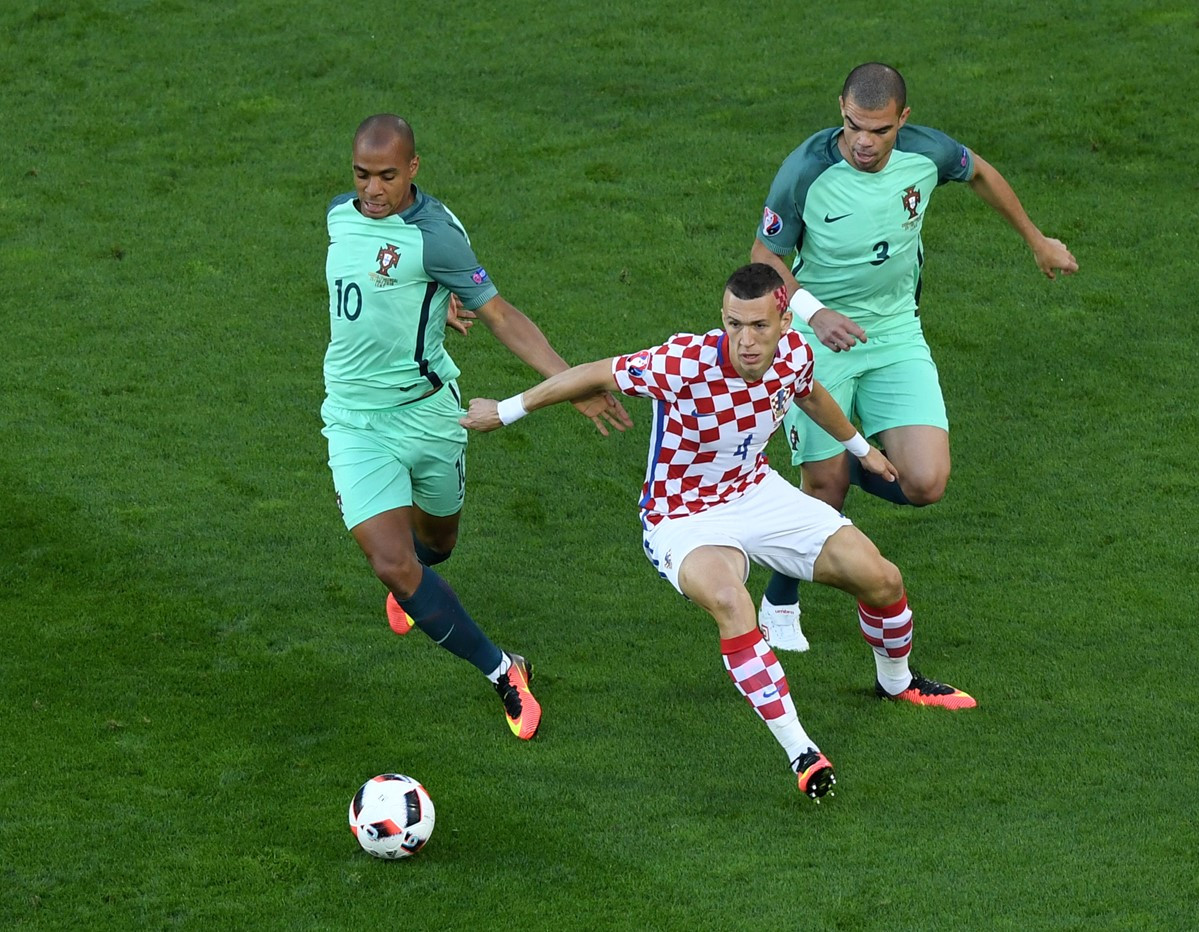 Bồ Đào Nha vs Croatia (1-0): Quaresma ghi bàn thắng vàng ảnh 11