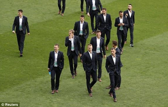 Bỉ nhấn chìm Hungary trong 'mưa gôn' ảnh 2