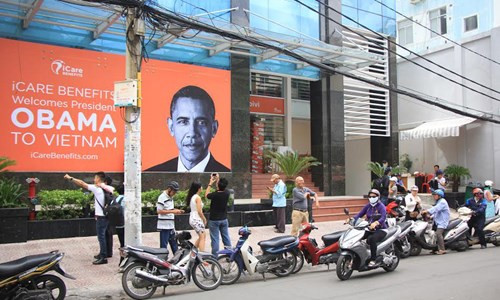 Ngày bận rộn của Tổng thống Mỹ Barack Obama ảnh 49