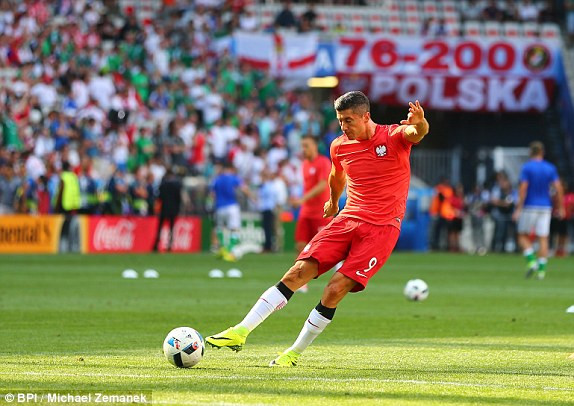 Ba Lan vs Bắc Ireland (1-0): Milik làm nên tất cả ảnh 14