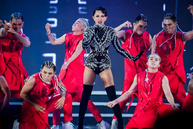 Đỗ Mỹ Linh đăng quang Hoa hậu Việt Nam 2016 ảnh 21