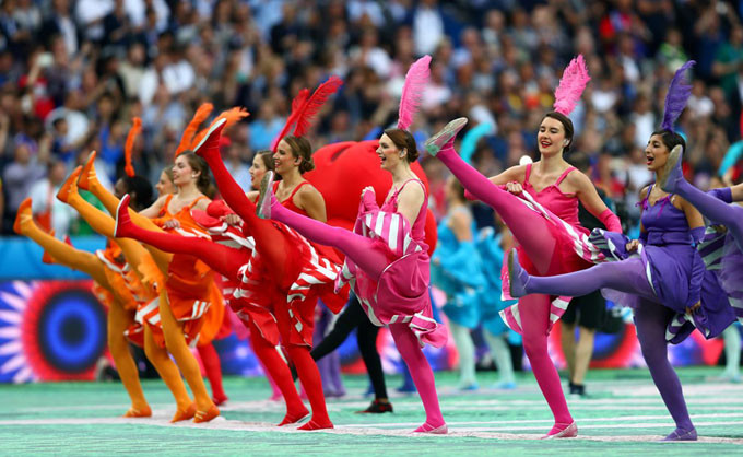 Lễ khai mạc rực rỡ sắc màu của EURO 2016 ảnh 5