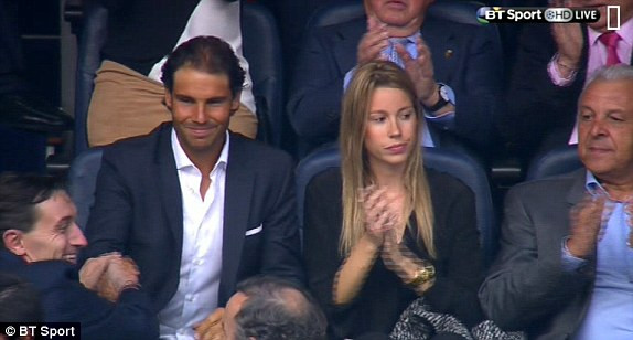 Bàn đá phản đưa Real Madrid vào chung kết ảnh 10