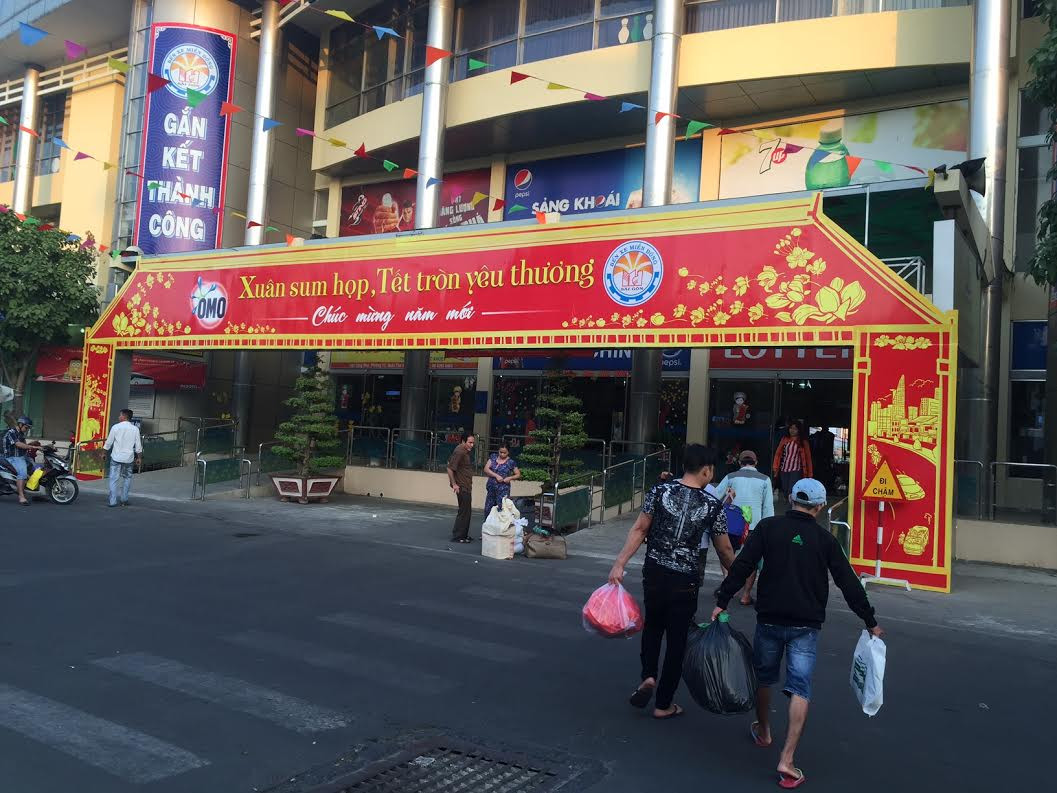 Cả nước tưng bừng đón năm mới Bính Thân 2016 ảnh 54