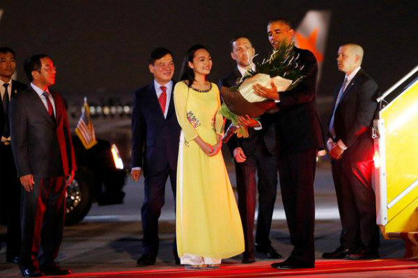 Ông Obama thưởng thức bún chả Hà Nội ảnh 89