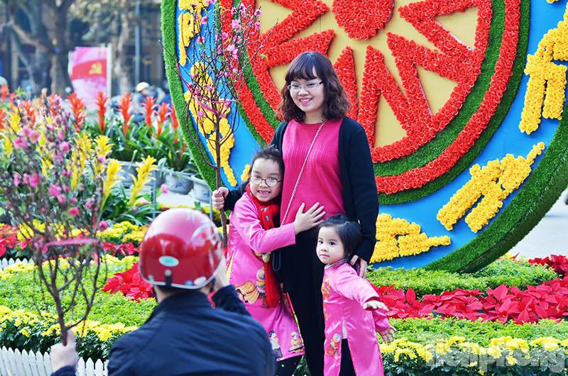 Cả nước tưng bừng đón năm mới Bính Thân 2016 ảnh 61