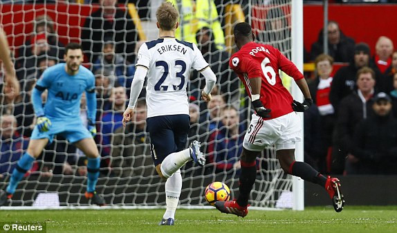 M.U vs Tottenham (1-0): 'Người hùng' Mkhitaryan ảnh 7