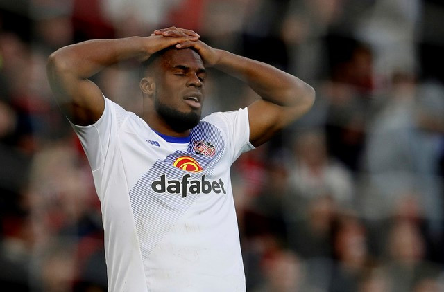 M.U vs Sunderland (3-1): Quỷ đỏ hoan hỉ trong lễ tặng quà ảnh 10