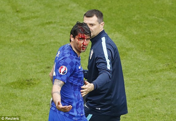 Ba Lan vs Bắc Ireland (1-0): Milik làm nên tất cả ảnh 26