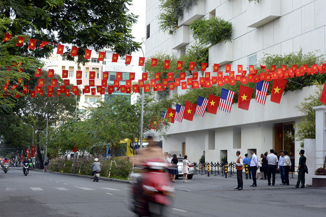 Tổng thống Mỹ Obama kết thúc chuyến thăm Việt Nam ảnh 38