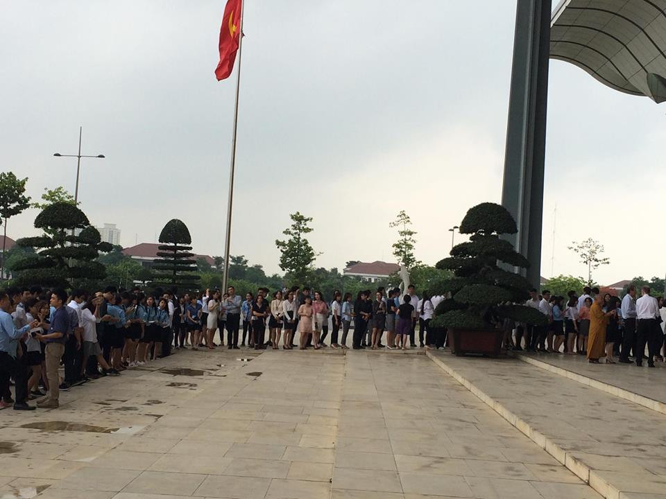 Ngày bận rộn của Tổng thống Mỹ Barack Obama ảnh 65