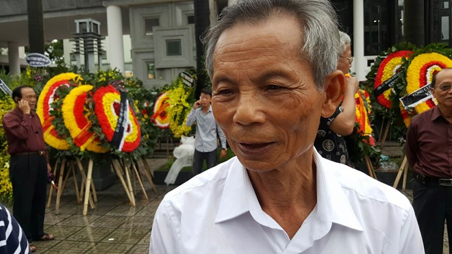 Hàng nghìn người đội mưa tiễn biệt 9 liệt sĩ CASA-212 ảnh 23