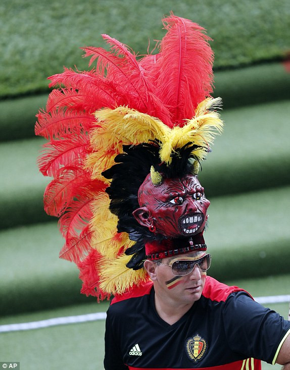 Bỉ nhấn chìm Hungary trong 'mưa gôn' ảnh 3