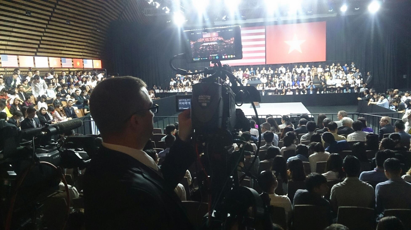 Tổng thống Mỹ Obama kết thúc chuyến thăm Việt Nam ảnh 23