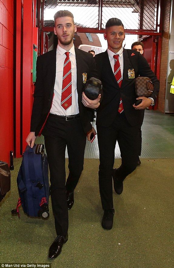 Ngôi sao 18 tuổi tỏa sáng, M.U hạ gục Arsenal ảnh 1