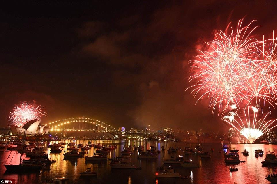 Thế giới tưng bừng chào đón năm 2017 ảnh 38